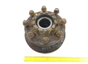 Féktárcsás kerékagy jobb hajtótengely volvo 14164 v. S. T. 9975