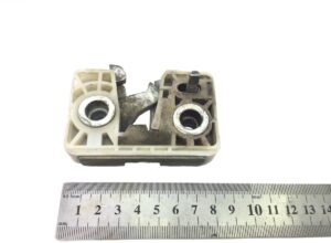Jobb ajtózár volvo 1610922 1610923 6790710