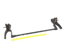 Renault fülke csavarodórúd