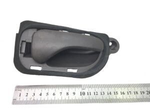Jobb oldali belső ajtókilincs renault – 5010353534