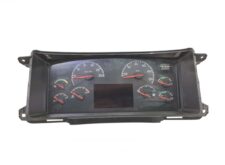 Műszerfal óra Volvo-hoz – 70398585, 70329295, 70378703, 70392912, 70393853, 70395665, 70398547, 22170119, 22205475