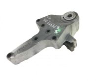 Első/hátsó jobb oldali laprugó tartó Renault 21575601 / 7421575601