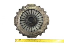 Kuplungnyomólap Renault – Kódok: 5010244203, 5010244097, 5001837123, 5010556070, 7420998835, 5010245921, 5010245457