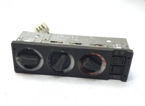 Volvo fülke fűtés vezérlőpanel 77700214-17