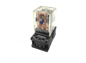 Omron mk3p-5-s 10a 250vac 24vdc relé tartóval