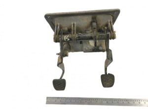 Kuplung- és fékpedál panellel mercedes benz 9342940001 / a9342940001 / 0034318606 / a0034318606 / 0044315605 / a0044315605