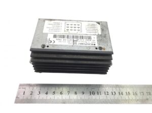 Blaupunkt 905 830007 8 8178877 audio erősítő