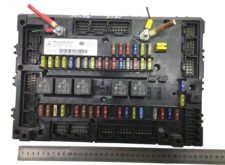 Biztosítéktábla Mercedes A0014461358 A0004468958 A0004469458 24V DC