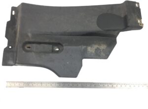 Sárvédő első tengely jobb mercedes a9608816403