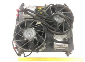 Volvo 21633533 hűtőventilátorokkal és vezérlőmodulokkal, 24v