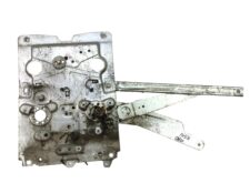 Bal oldali ablakemelő mechanizmus Volvo-hoz – Kódok: 3176539, 3176545, 3981921