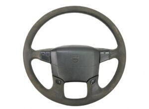 Volvo kormánykerék vezérlőgombokkal és középső logóval
