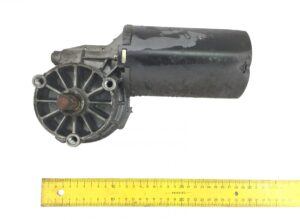 Szélvédő törlőmotor scania 563242 592814