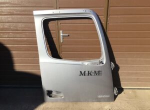 Jobb ajtókeret mercedes a9607202403 mkm 1845