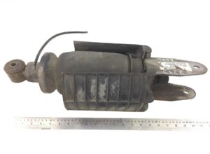 Pneumatikus ív jobb hátsó kabinhoz, mercedes, oem kódok: a9603109555, a9603106155