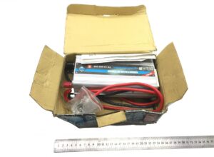 Invertor 12v-220v hlc te-12-600 usb
