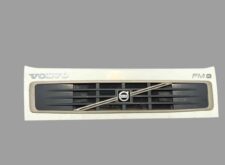 Volvo FM9 hűtőrács 3175376 20523237 20523270