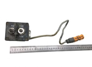 Feszültségrelé man elektromos csatlakozóval és vezetékkel, kód 81259020534