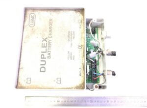 Duplex akkumulátor töltő ladaic 4041-2