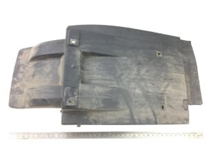 Sárvédő jobb első és hátsó tengelyhez volvo – kódok 84160725, 0012091