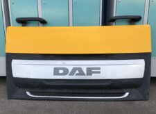 DAF teherautó központi hűtőrács – Kódok: 1892076, 1936285, 1852077, 1892074