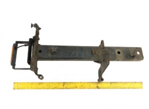 Támogatás első/hátsó bal sárvédőhöz daf (1955066, 2108476)