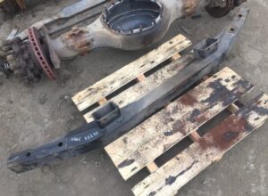 Volvo első védőrúd – kód 82247876