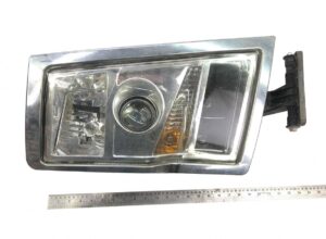 Jobb oldali far volvo 20713725 20763001 20861576 21001651