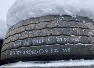 Scania michelin kerék 295/80 r22. 5 8. 25 m8