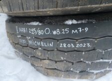 Scania Michelin kerék 295/80R22.5 8.25 M7-9