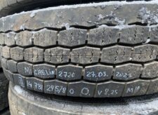 Scania kerék 295/80R22.5 Michelin 2720 V8.25 27.05.2023
