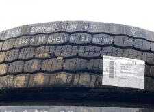 Scania Michelin kerék 295/80R22.5 33210