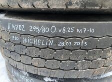 Scania kerék 295/80 R22.5 Michelin 28.03.2023