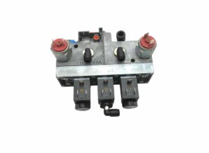 Oldalsó ajtó vezérlőszelep buszhoz scania wabco 20550838 a0007605678 8825902 6020 13302122 1518106 2131060 1848972