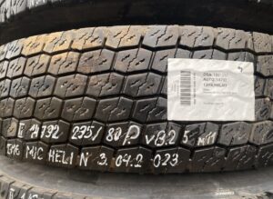 Scania kerék 225/80r22. 5