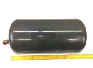 Légszárító tartály scania 1357950 / 1383777 / 488217-26 – fekete, hengeres, fém szűrővel