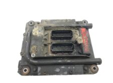 Motorvezérlő egység ECU Renault 7421695319 7420814550 20814550