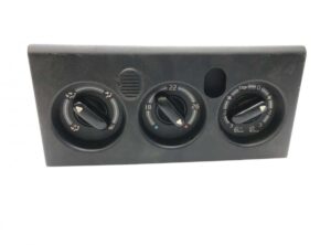 Fűtésvezérlő panel renault kabinhoz (kódok: 5010290297, 5010290301)