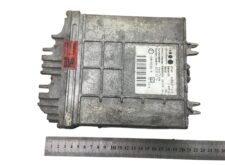 Volvo vezérlőegység 20700313 8353977213