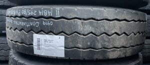 Scania kerék 295/80 r22. 5 continental 148/145m