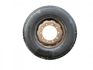 Volvo kerék 295/80r22. 5 michelin