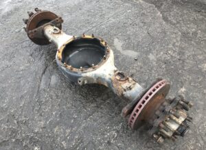 Motor tengely keresztmerevítő scania, kódok 1743713 és 1743339