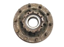Jobb oldali kerékagy tárcsával, Volvo motor tengelyhez, cikkszámok: 85107753, 7485107753, 20516957, 20535263, 7420535263, 7420535264, 85103803, 20567394, 20428193, 21575071, 22105672, 22105678