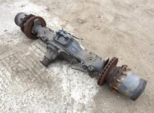 Mercedes motor tengely 0003500400 / 9423516601 / A0003500400 / A9423516601 / 9423530107 / A9423530107 / A9423500234 / 9423500234