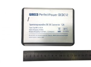Waeco perfectpower dcdc12 8012-dc24 feszültségátalakító 24v-13,8v 12a