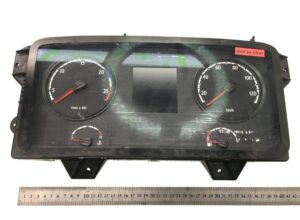 Műszerfal scania sebességmérő fordulatszámmérő kijelző – max 94 km/h