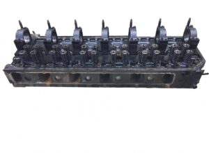 Hengerfej volvo motorhoz 20477736 / 20560797 / 20929885 / 21134023 / 22012779 / 21086450 / 85000965 / 85000132 / 20560799 / 7420929885 / 7485000784 / 7422012779