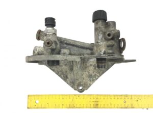 Üzemanyagszűrő tartó volvo 21023287 / 20509138 / 20733422 / 20783917 / 21900852 / 7421023287 / 7421900852