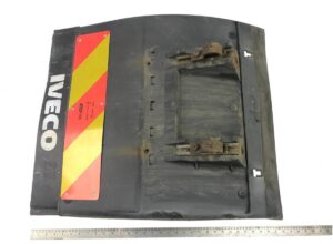 Hátsó bal sárvédő hajtott tengely iveco 41298964