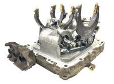 Volvo sebességváltó fedél 21314140 21571887 21484415 22117097 22780683 21314141 21484416 21244590